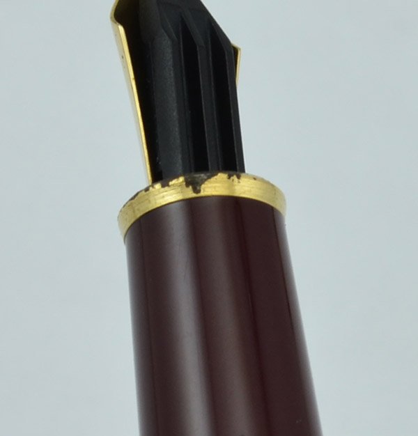 Montblanc Meisterstuck 144 - Burgundy Bordeaux, Gold Trim, 14k